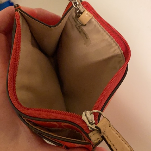 Coach change purse - Picture 6 of 9